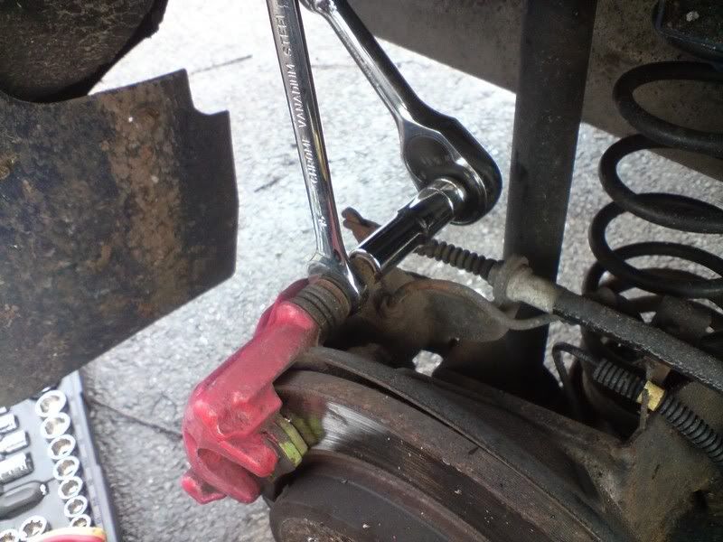 Guide How to change rear brake pads Fiesta ST Forums